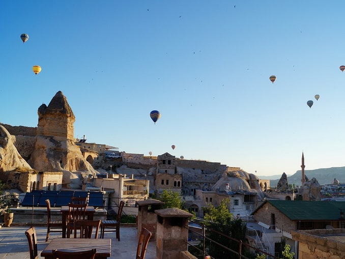 Göreme - hot air balloon ride in Cappadocia 