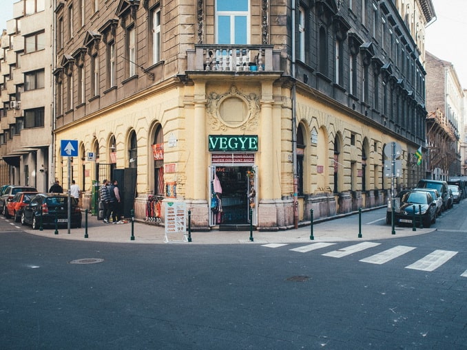 Vazi Street - main shopping area in Budapest