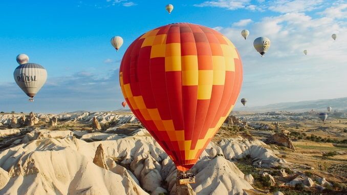 In the spring in Cappadocia, it is pleasantly warm during the day and cool at night