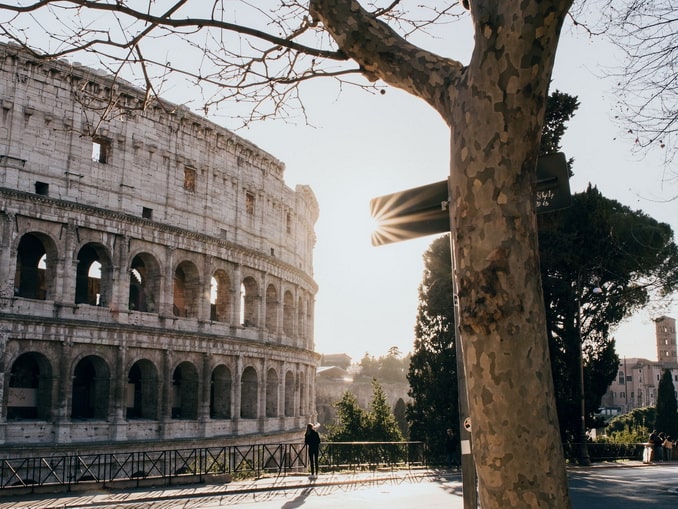 There are few people in Rome in early March