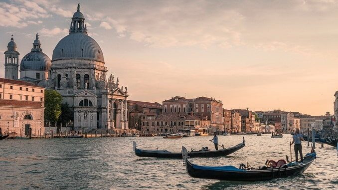 The Grand Canal - the first thing you need to visit in Venice in June