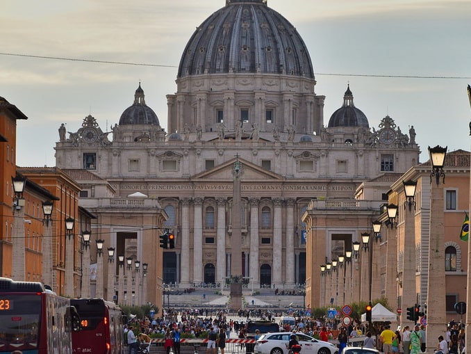 St. Peter's Basilica in the Vatican is one of the most visited places in Rome in June